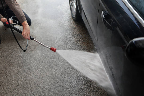 Why Choose Our Certified Pressure Washing Experts for Your Project Needs in Lake Wales, FL?
